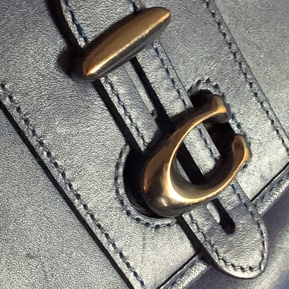 Navy Coach 1941 Glovetanned Leather Shoulder Crossbody Saddle Bag - Picture 3 of 10